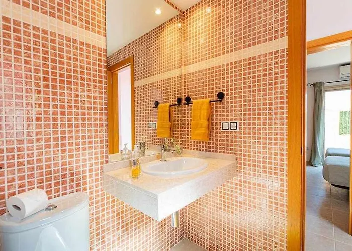 Sunrise- A Restful Getaway Villa Caleta De Fuste