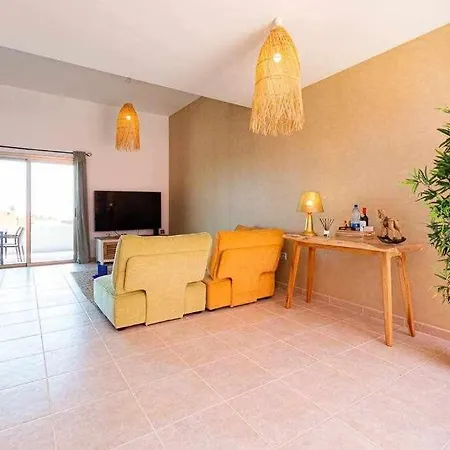 Sunrise- A Restful Getaway Villa *